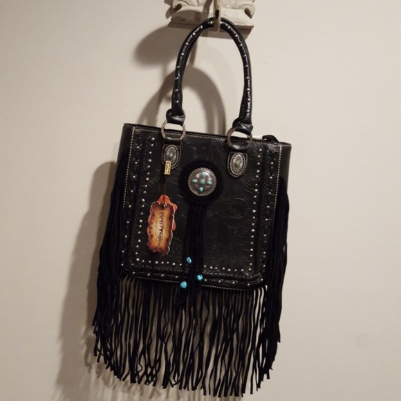 trinity Ranch Handbags - NWT  Trinity Ranch Fringe genuine leather purse